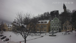 Náměstí, Hrad a Trůba