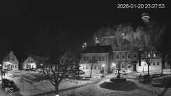 Náměstí, Hrad a Trůba