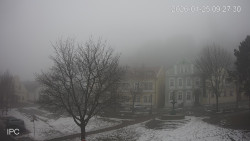 Náměstí, Hrad a Trůba