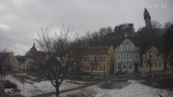 Náměstí, Hrad a Trůba