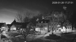 Náměstí, Hrad a Trůba