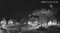 Náměstí, Hrad a Trůba