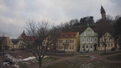 Náměstí, Hrad a Trůba