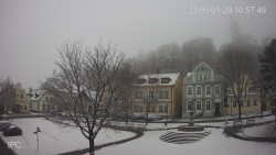 Náměstí, Hrad a Trůba