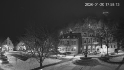 Náměstí, Hrad a Trůba