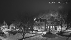 Náměstí, Hrad a Trůba