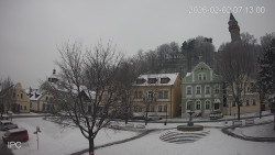 Náměstí, Hrad a Trůba