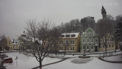 Náměstí, Hrad a Trůba