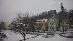 Náměstí, Hrad a Trůba