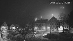 Náměstí, Hrad a Trůba