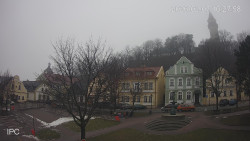 Náměstí, Hrad a Trůba