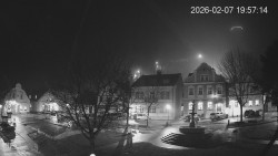 Náměstí, Hrad a Trůba