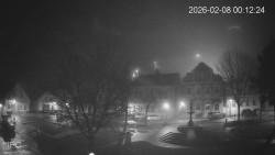 Náměstí, Hrad a Trůba