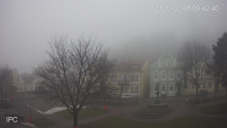 Náměstí, Hrad a Trůba