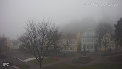 Náměstí, Hrad a Trůba