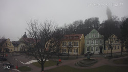 Náměstí, Hrad a Trůba