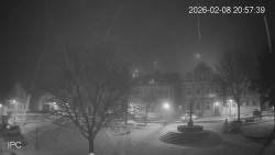 Náměstí, Hrad a Trůba