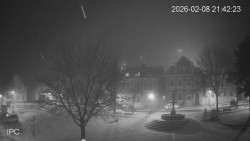 Náměstí, Hrad a Trůba