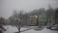 Náměstí, Hrad a Trůba