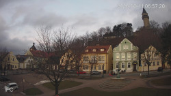 Náměstí, Hrad a Trůba