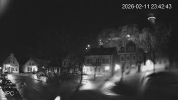 Náměstí, Hrad a Trůba