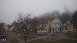 Náměstí, Hrad a Trůba