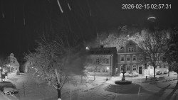 Náměstí, Hrad a Trůba