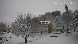 Náměstí, Hrad a Trůba