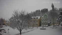 Náměstí, Hrad a Trůba