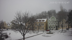 Náměstí, Hrad a Trůba