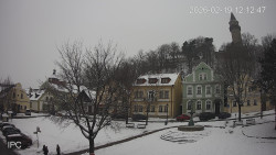 Náměstí, Hrad a Trůba