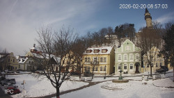 Náměstí, Hrad a Trůba