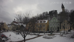 Náměstí, Hrad a Trůba