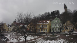 Náměstí, Hrad a Trůba