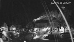 Náměstí, Hrad a Trůba