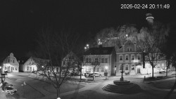 Náměstí, Hrad a Trůba