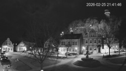 Náměstí, Hrad a Trůba