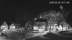 Náměstí, Hrad a Trůba