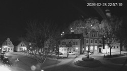 Náměstí, Hrad a Trůba