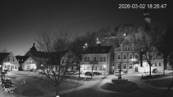 Náměstí, Hrad a Trůba