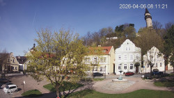 Náměstí, Hrad a Trůba