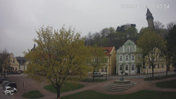 Náměstí, Hrad a Trůba