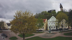 Náměstí, Hrad a Trůba