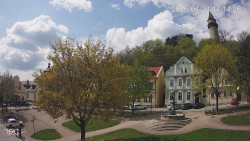 Náměstí, Hrad a Trůba