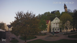 Náměstí, Hrad a Trůba