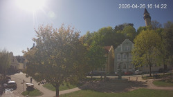 Náměstí, Hrad a Trůba