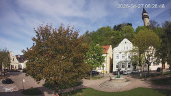 Náměstí, Hrad a Trůba