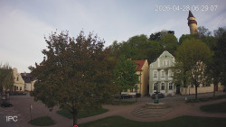 Náměstí, Hrad a Trůba