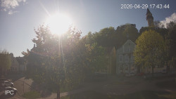 Náměstí, Hrad a Trůba