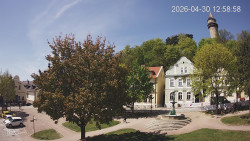 Náměstí, Hrad a Trůba